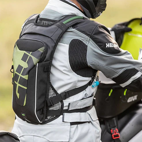 Givi GRT719V Rucksack with Integrated Water Bag, 3 Litres - ItZspeed
